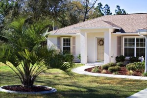 A small neat Florida home - owned by a happy former Ohioan.
